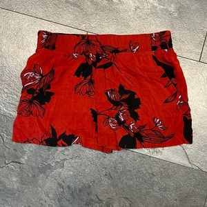 Apt. 9 maroon floral shorts
